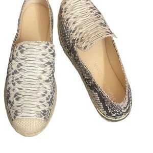 Stuart Weitzman Catalan Snake
Print Leather Slip on Espadrille
Natural size 5M
